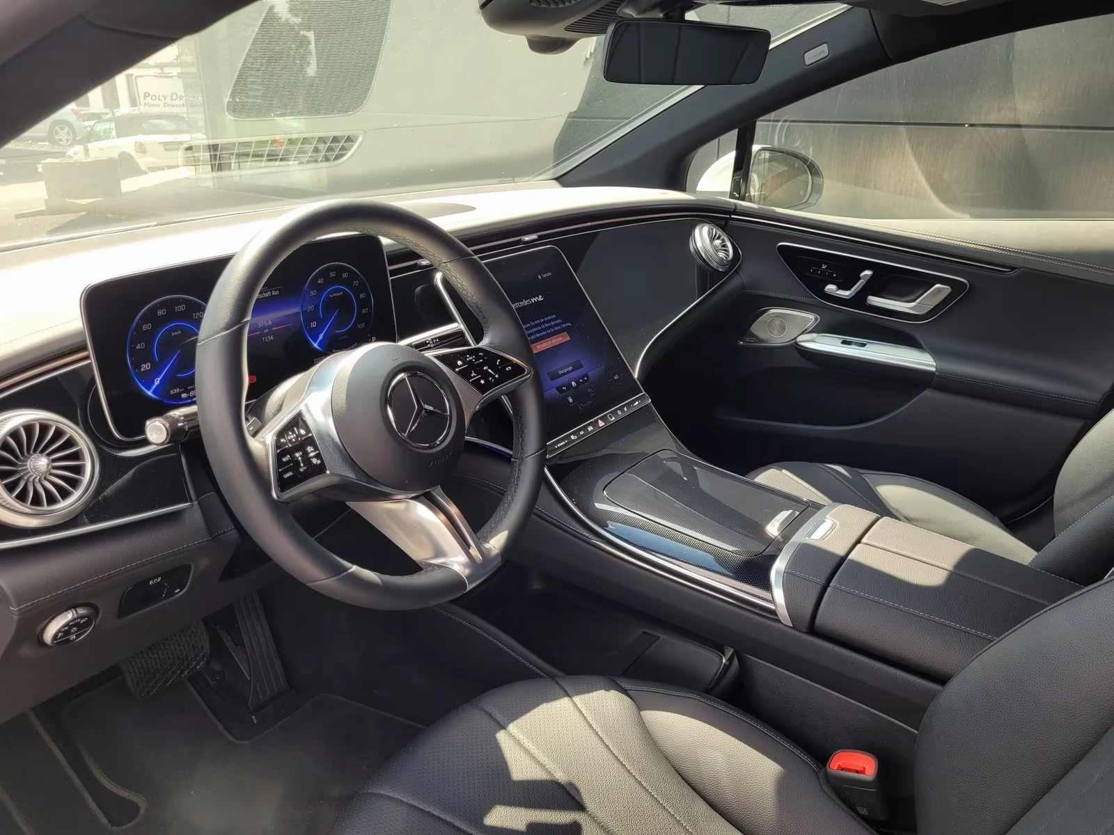 Mercedes-Benz EQE 350 / AMG / NIGHT / BURM / PANO / DIGITAL LIGHT / | Mobile.bg � ����������� 10