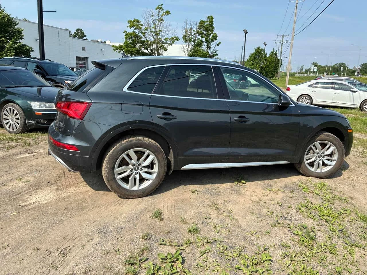 Audi Q5 * Komfort * CARFAX * ЦЕНА ДО БГ, снимка 4 - Автомобили и джипове - 55178863