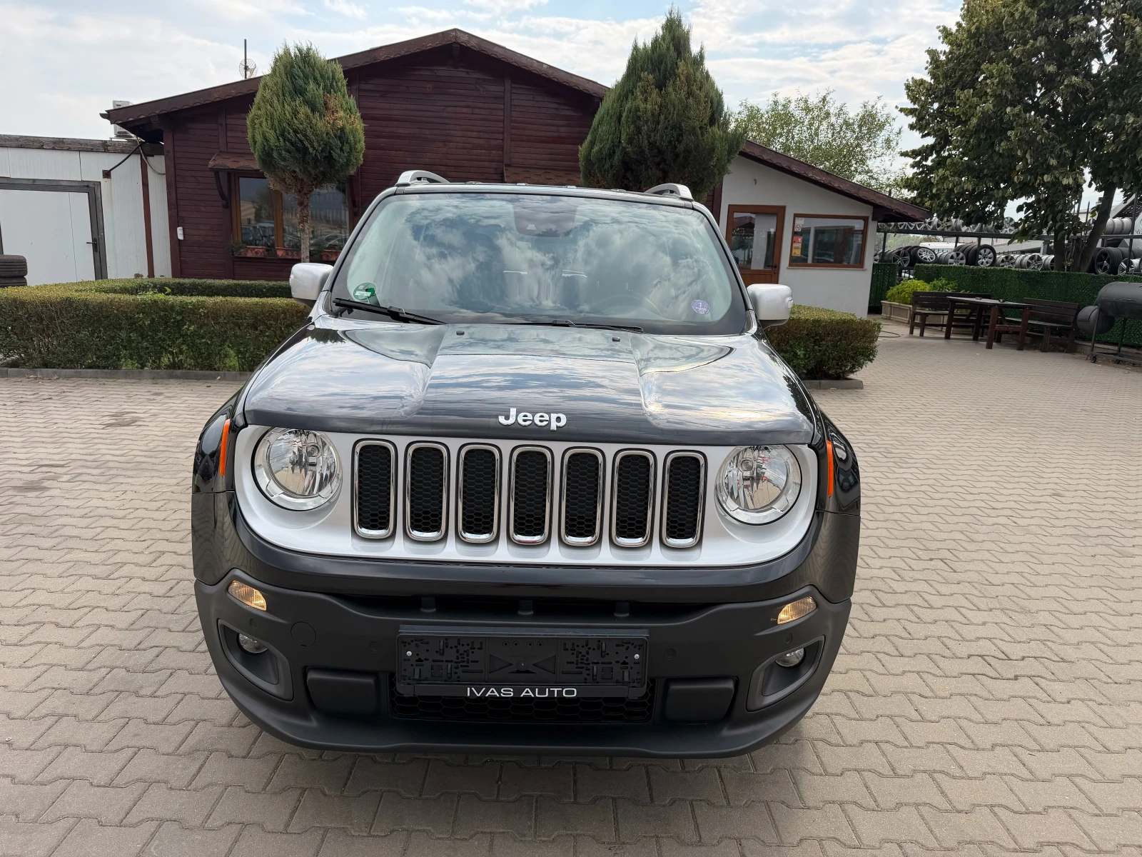 Jeep Renegade 1.4M-Air 4WD AVTOMAT/NAVI EURO 6, снимка 3 - Автомобили и джипове - 56165788