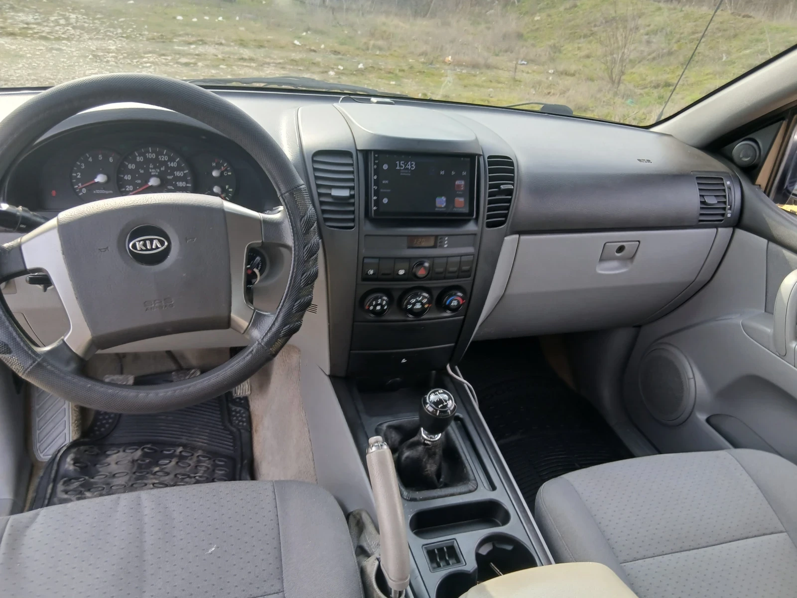 Kia Sorento, снимка 8 - Автомобили и джипове - 56526012