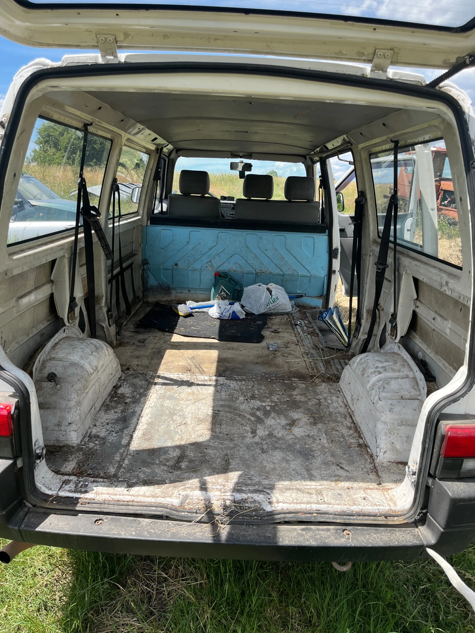 VW T4 1.9, снимка 9 - Бусове и автобуси - 54969834