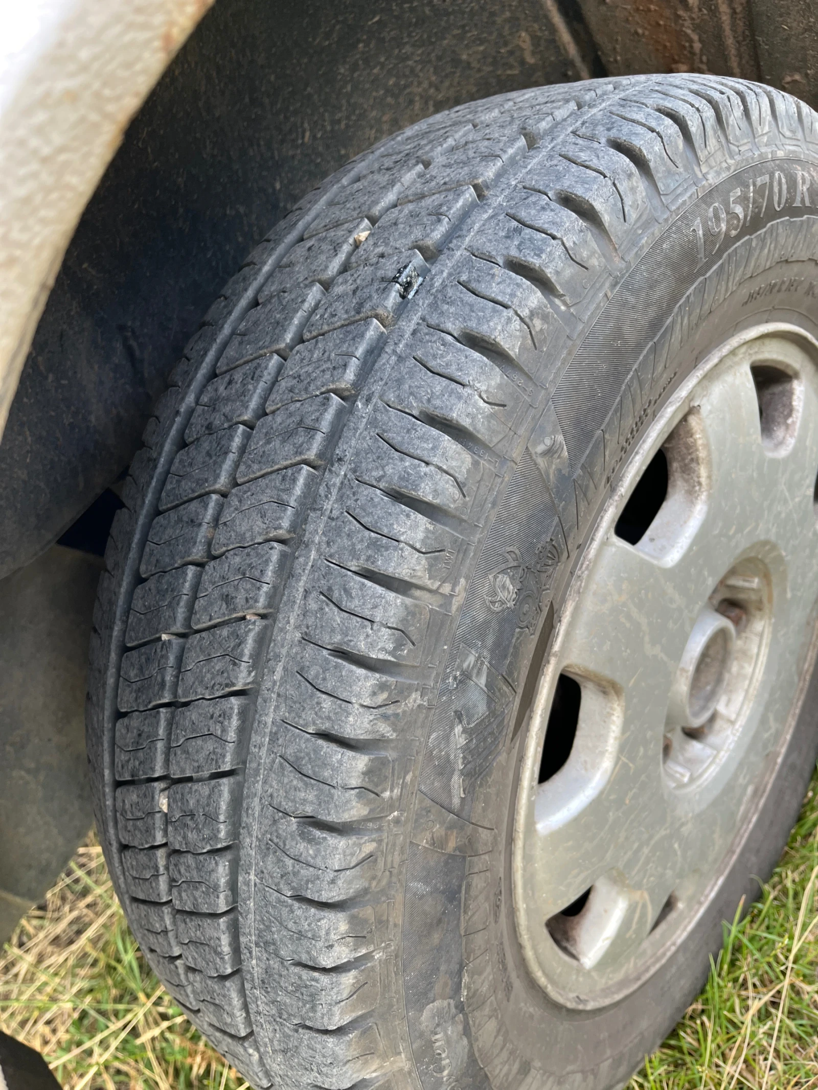 VW T4 1.9, снимка 11 - Бусове и автобуси - 54969834