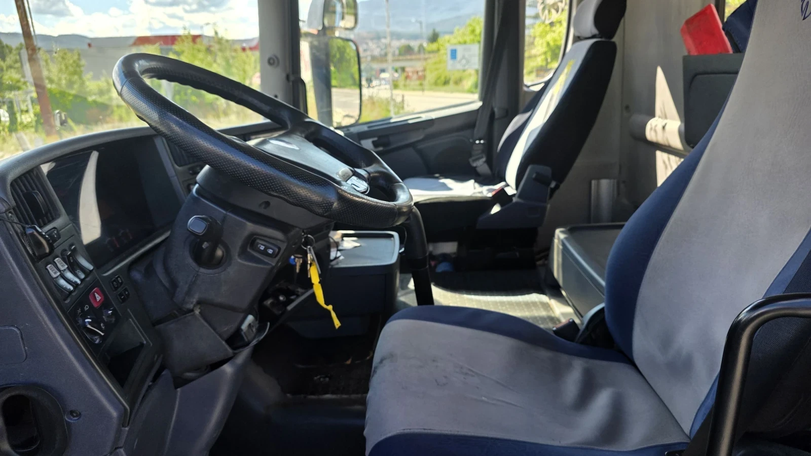 Scania R 470 EURO 3 8X4 , снимка 12 - Камиони - 54915705
