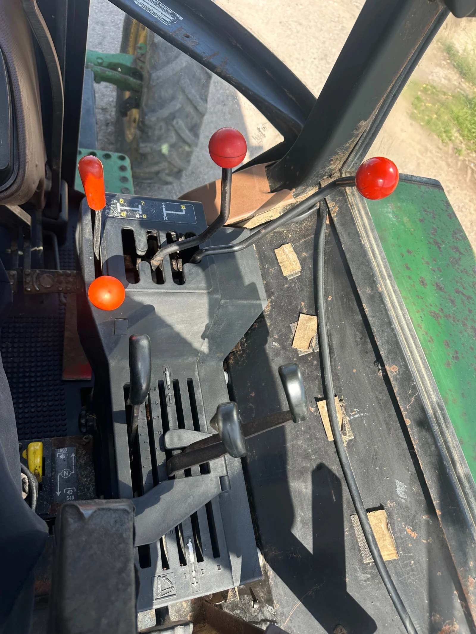 Трактор John Deere 3050 - изображение 5