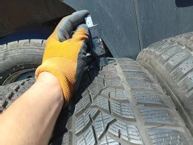Гуми Зимни 215/60R16, снимка 4