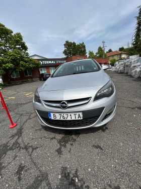 Opel Astra ASTRA SPORT TOURER, снимка 1 - Автомобили и джипове - 45762365