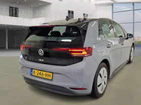 VW ID.3 Pro Life - 15600 € / 30510.95 лв. - 49249677 3