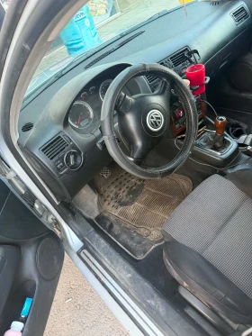 VW Bora - 1999 € - 91220046 8