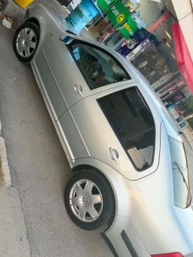 VW Bora - 1999 € - 91220046 6