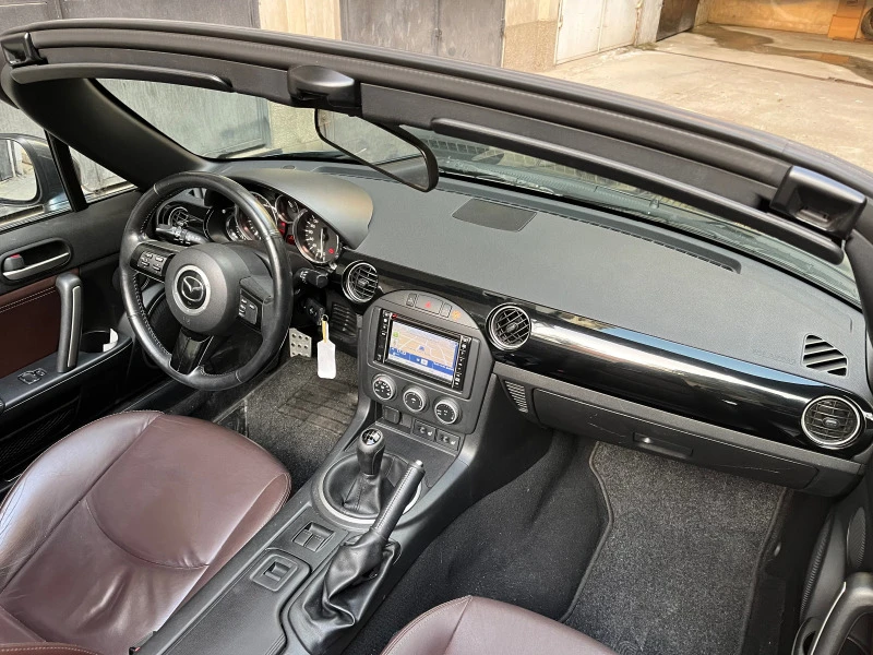 Mazda Mx-5 1.8 , снимка 13 - Автомобили и джипове - 47055555