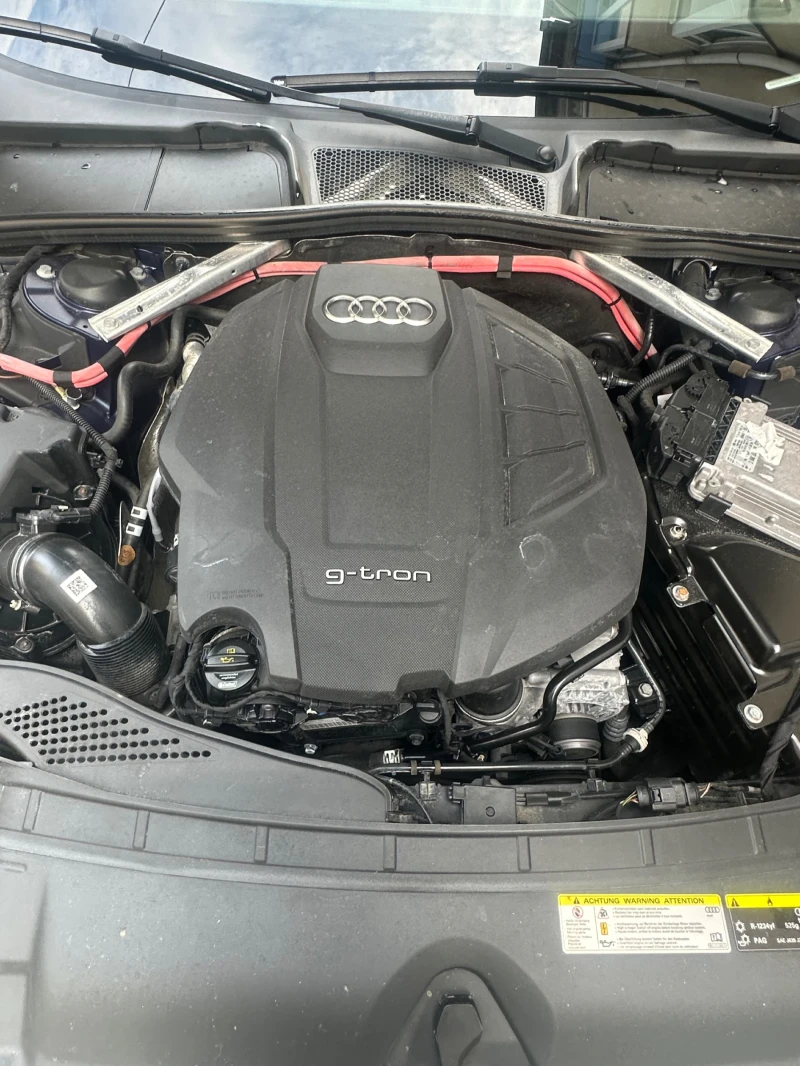 Audi A4 g-tron, снимка 2 - Автомобили и джипове - 49108228