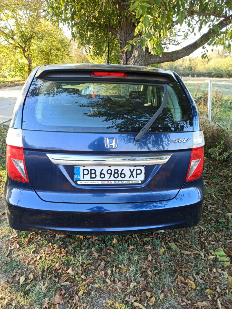 Honda Fr-v, снимка 3 - Автомобили и джипове - 47739671