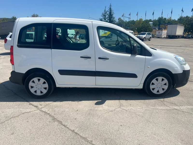Citroen Berlingo 1, 6 HDI, снимка 7 - Автомобили и джипове - 51442075