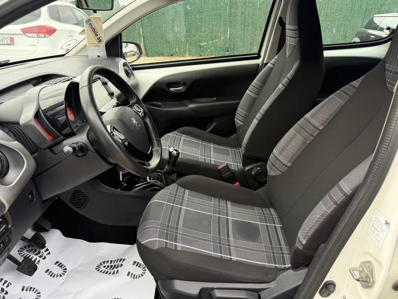 Peugeot 108 1.0i/80hp/NAVI/EVRO6/Service Book, снимка 9 - Автомобили и джипове - 52160056