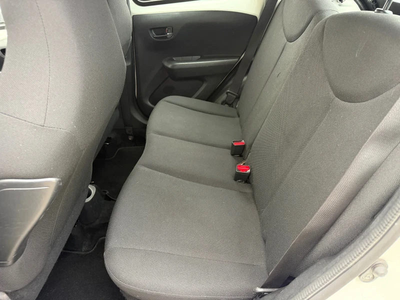 Peugeot 108 1.0i/80hp/NAVI/EVRO6/Service Book, снимка 11 - Автомобили и джипове - 52160056