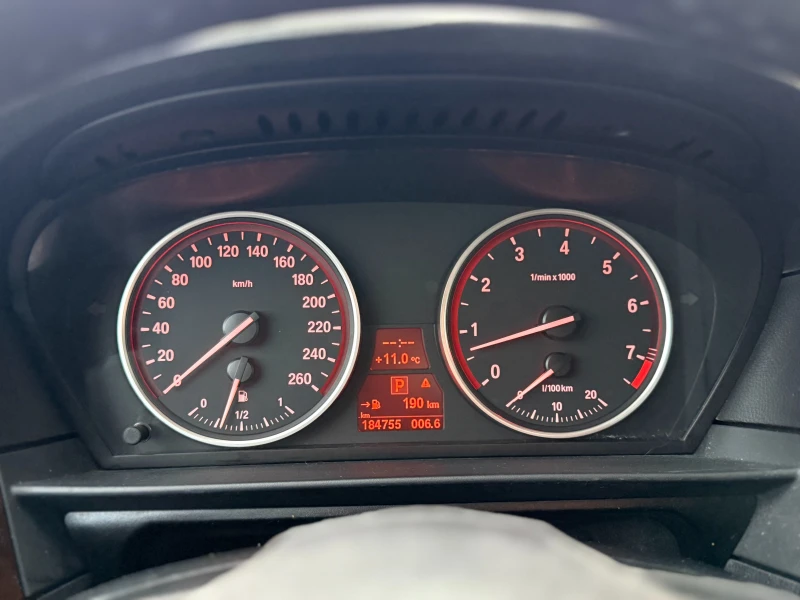 BMW 528 XI 6 МЕСЕЦА ГАРАНЦИЯ/234кс. ГАЗ/Автоматик/Facelift, снимка 14 - Автомобили и джипове - 52302666