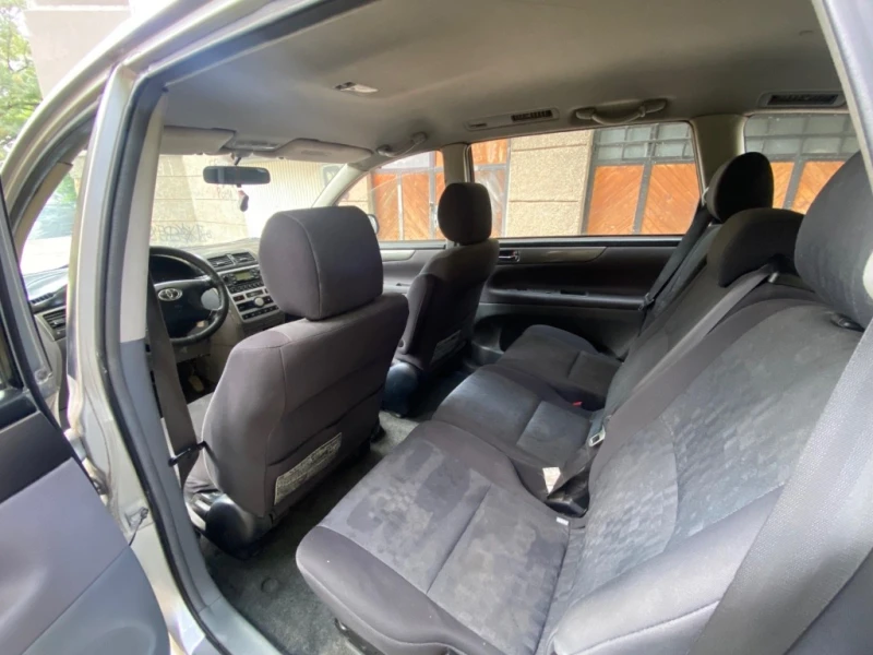 Toyota Avensis verso, снимка 6 - Автомобили и джипове - 52361904