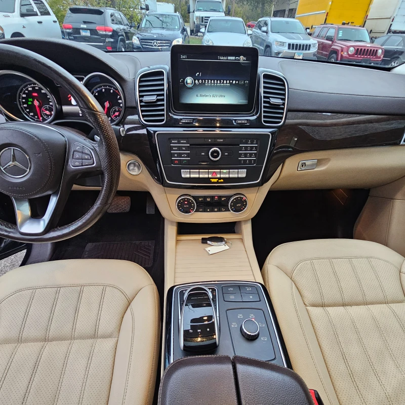 Mercedes-Benz GLS 450, снимка 12 - Автомобили и джипове - 52577007