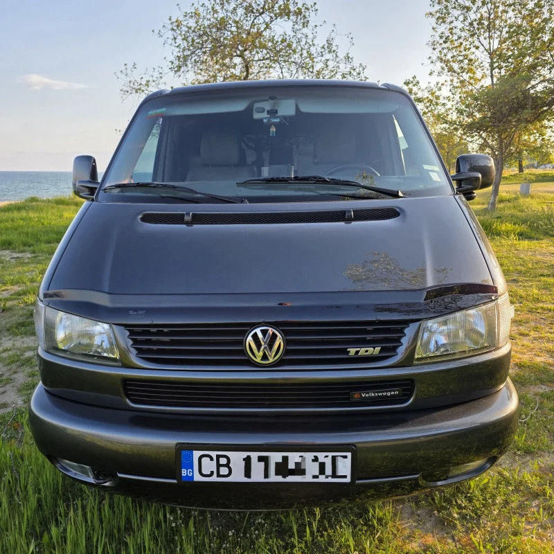 VW Multivan 2.5 TDI* 101к.с.* , снимка 2 - Автомобили и джипове - 52746738