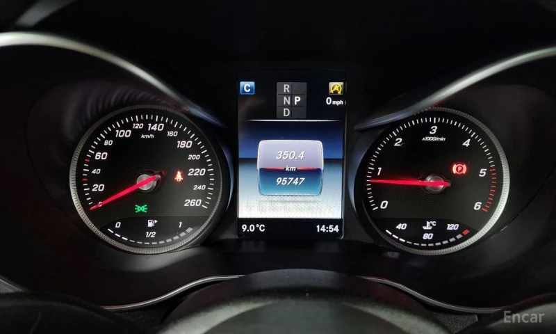 Mercedes-Benz 220, снимка 8 - Автомобили и джипове - 52938760