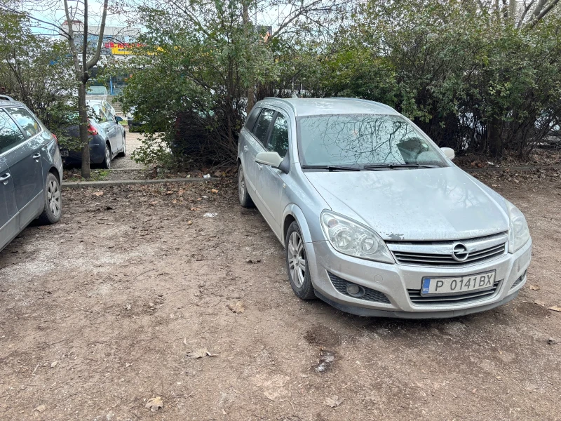 Opel Astra 1.7cdti, снимка 2 - Автомобили и джипове - 52972974