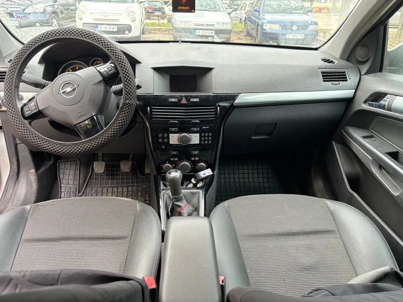 Opel Astra 1.7cdti, снимка 4 - Автомобили и джипове - 52972974