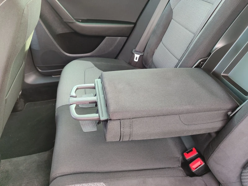 VW Alltrack 2.0 TDI, снимка 14 - Автомобили и джипове - 53117278