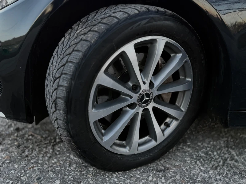 Mercedes-Benz C 220 AMG , снимка 15 - Автомобили и джипове - 53124899