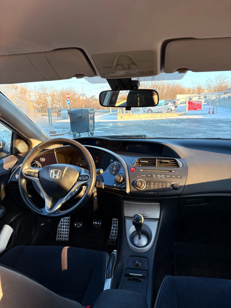 Honda Civic 2.2 CDTI, снимка 10 - Автомобили и джипове - 53176249