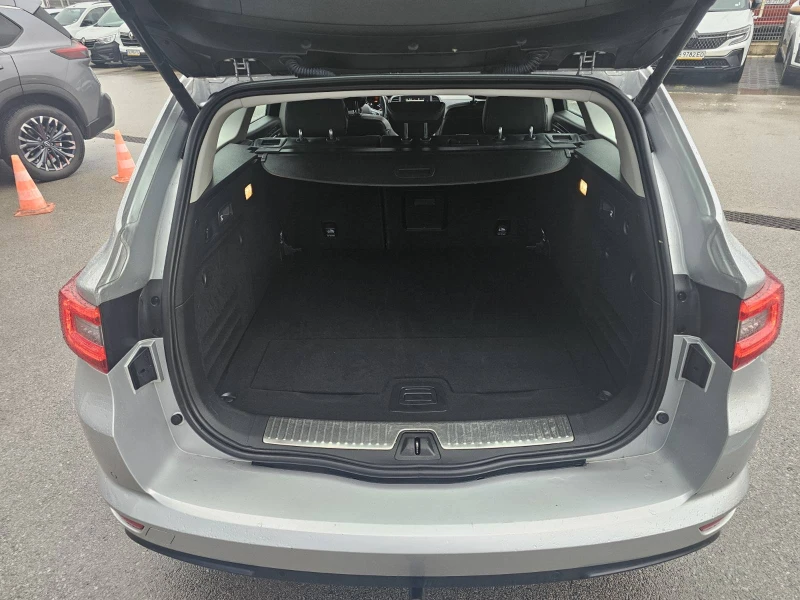 Renault Talisman 1.8 TCe 224, снимка 14 - Автомобили и джипове - 53284626