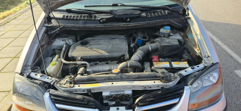 Nissan Almera tino, снимка 13 - Автомобили и джипове - 53299908