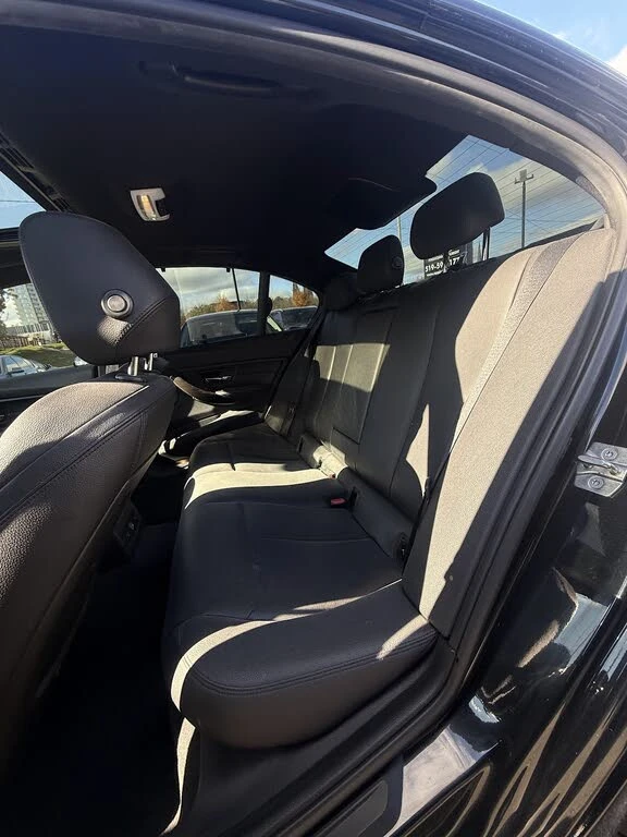 BMW 335 2015 BMW 3 Series 335i xDrive Sedan AWD, снимка 13 - Автомобили и джипове - 52857859