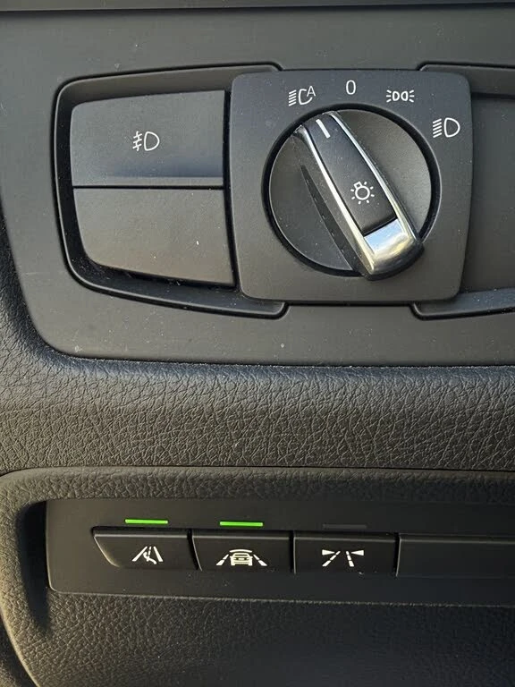 BMW 335 2015 BMW 3 Series 335i xDrive Sedan AWD, снимка 10 - Автомобили и джипове - 52857859