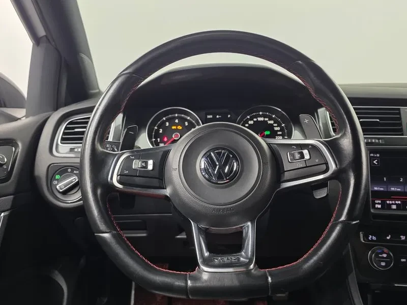 VW Golf 7Th Generation 2.0 Gti, снимка 15 - Автомобили и джипове - 55221622