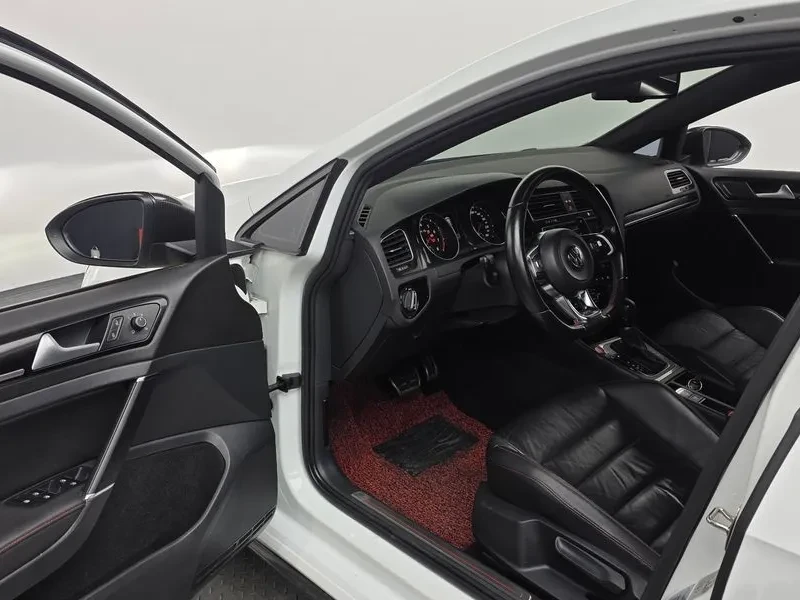 VW Golf 7Th Generation 2.0 Gti, снимка 10 - Автомобили и джипове - 55221622