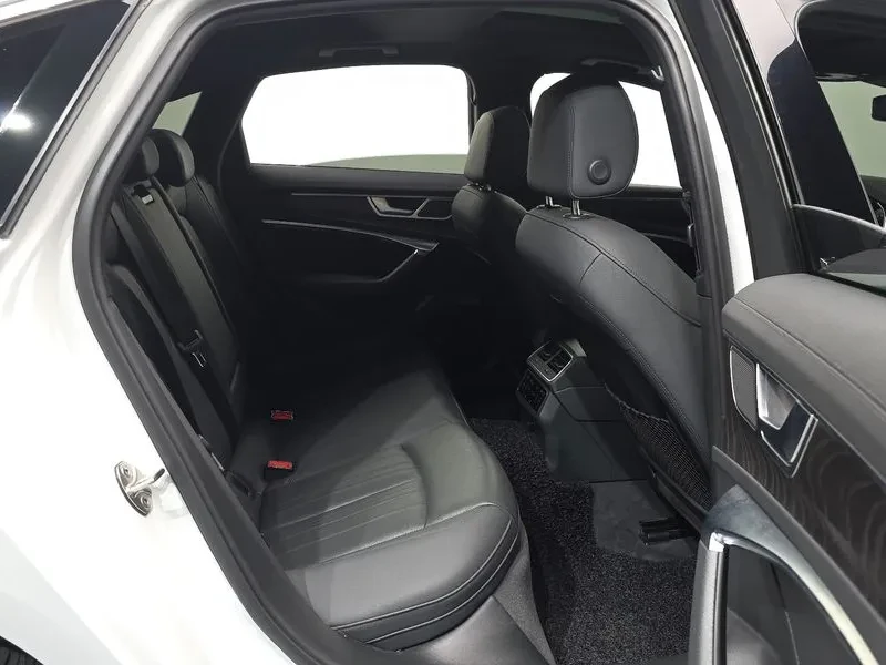 Audi A6 2.0 TFSI - САМО 30% АВАНС, снимка 12 - Автомобили и джипове - 56355462
