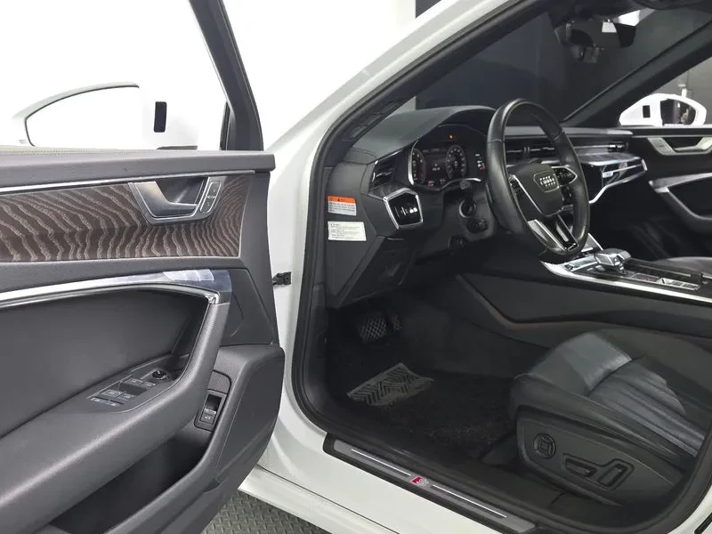Audi A6 2.0 TFSI - САМО 30% АВАНС, снимка 10 - Автомобили и джипове - 56355462