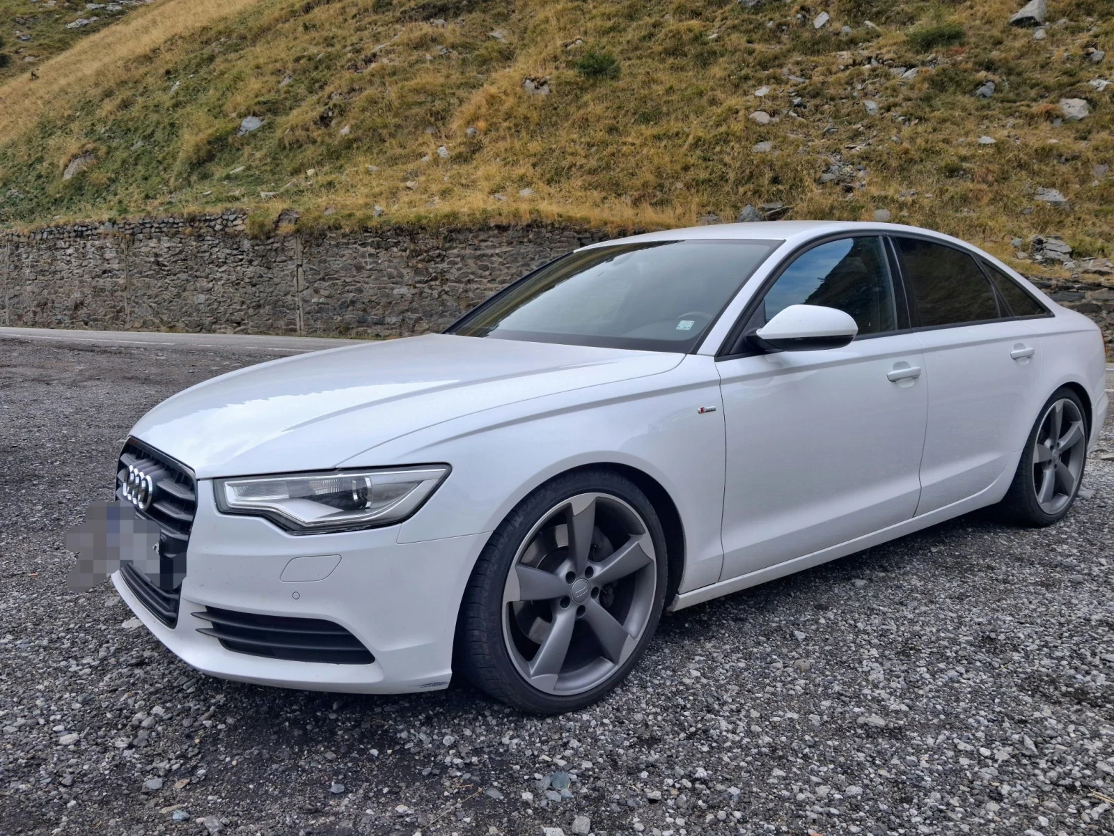 Audi A6 3.0 245 к.с. Qautro , снимка 2 - Автомобили и джипове - 46517368