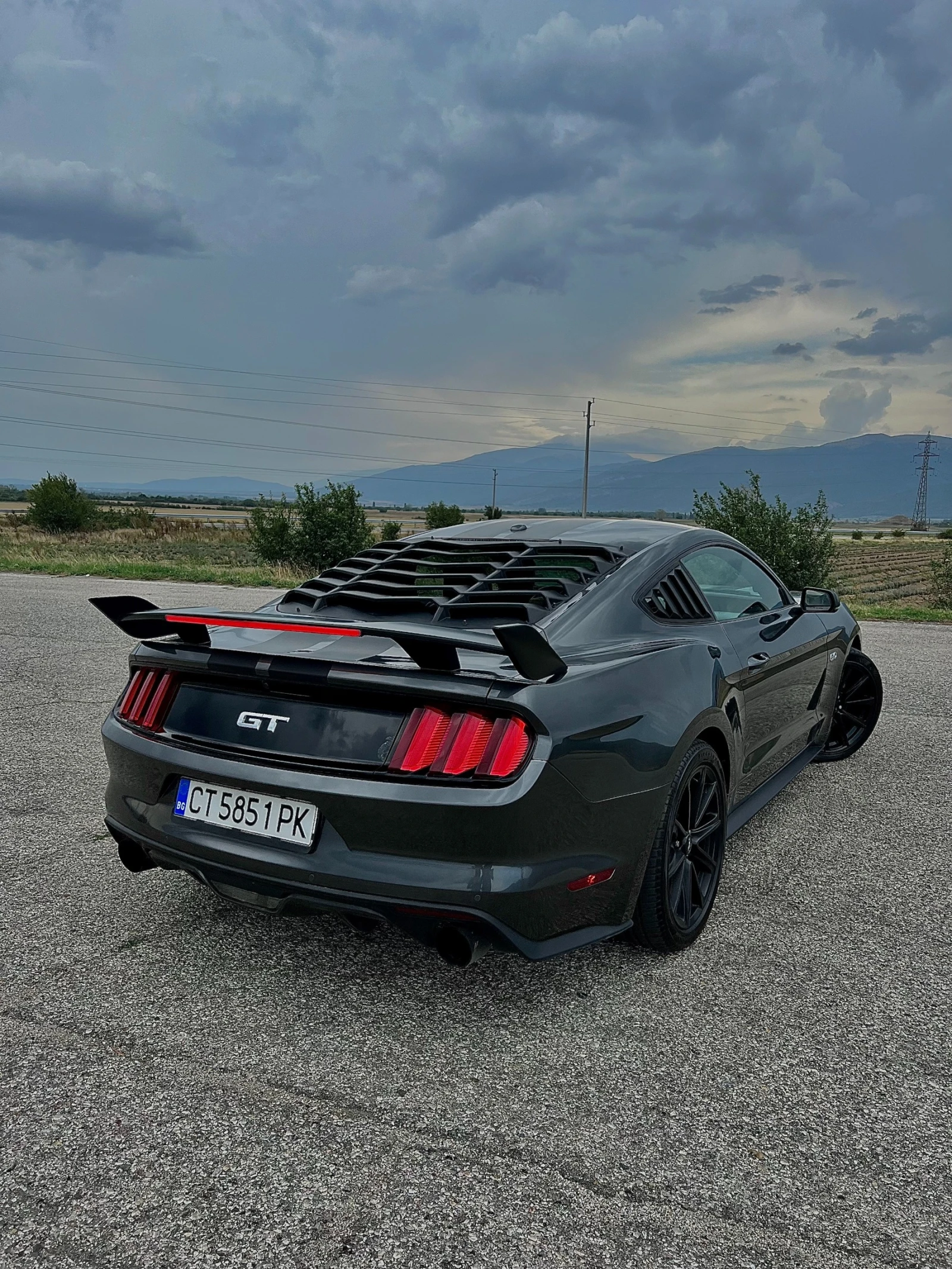Ford Mustang GT 5.0 - изображение 3