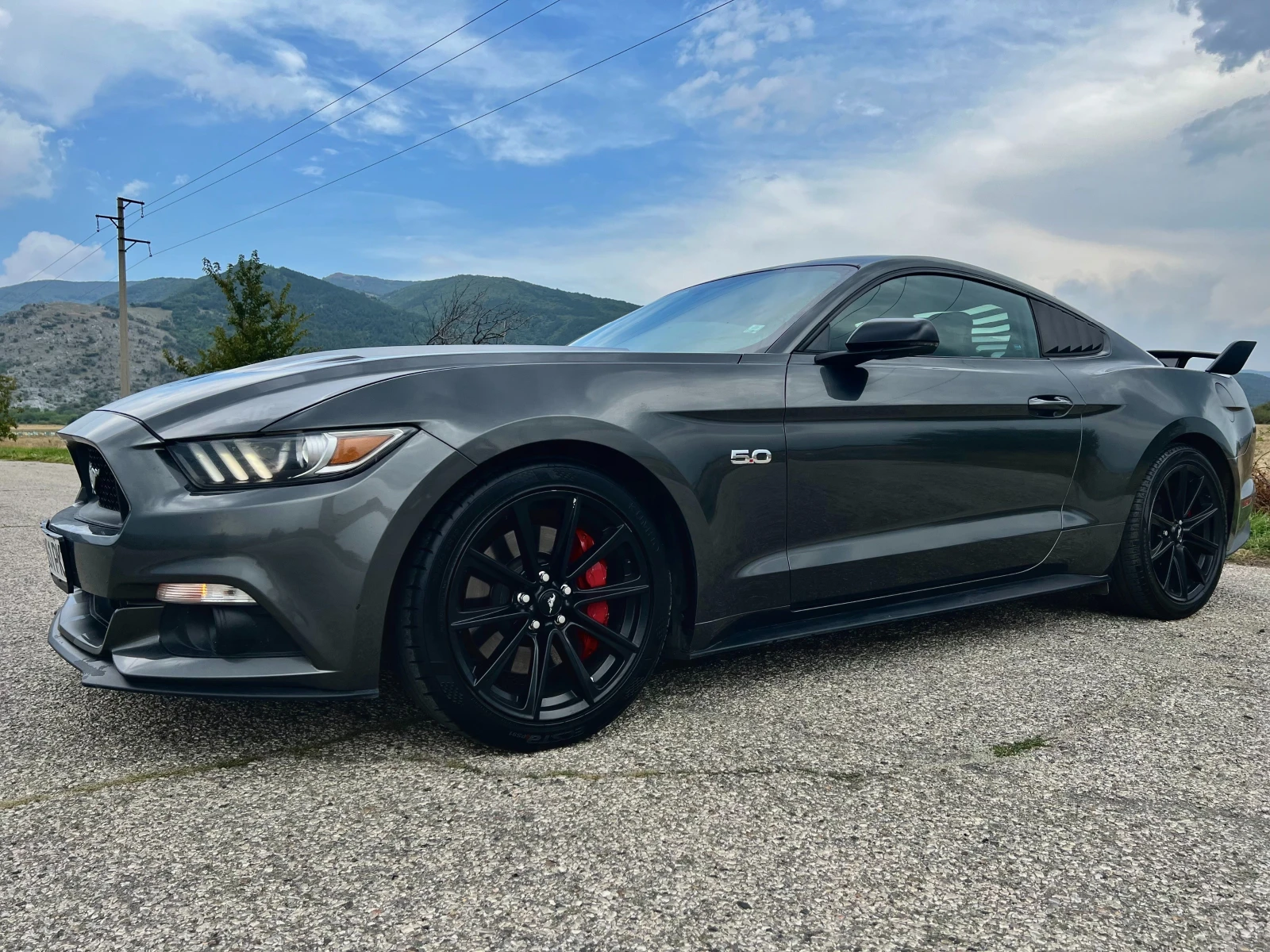 Ford Mustang GT 5.0 - изображение 6