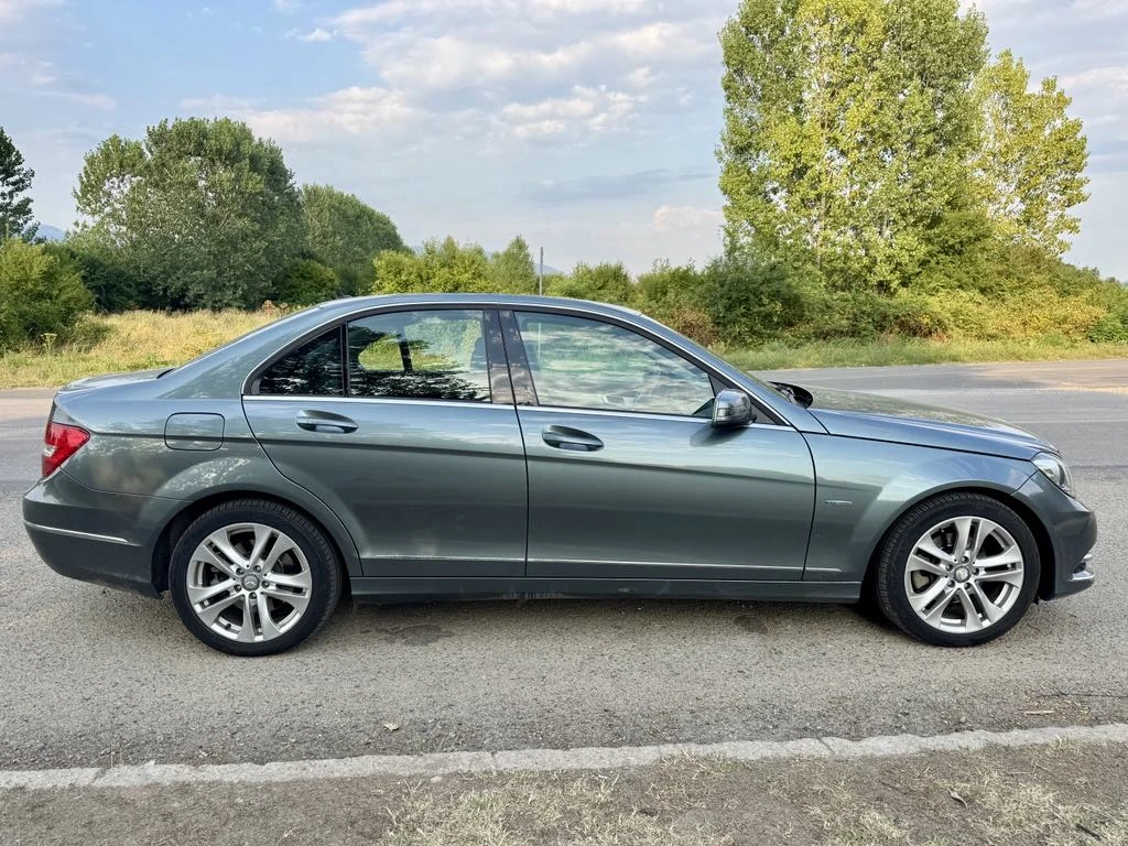 Mercedes-Benz C 250  - изображение 3