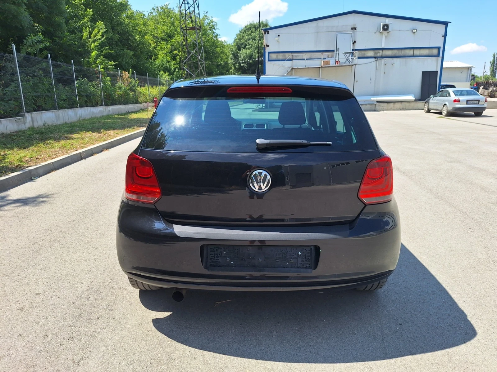 VW Polo 1, 2 90к.с. КЛИМА, НАВИ, ОТЛИЧНА - изображение 6