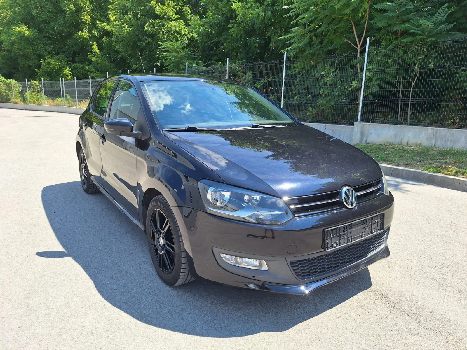 VW Polo 1, 2 90к.с. КЛИМА, НАВИ, ОТЛИЧНА - изображение 3
