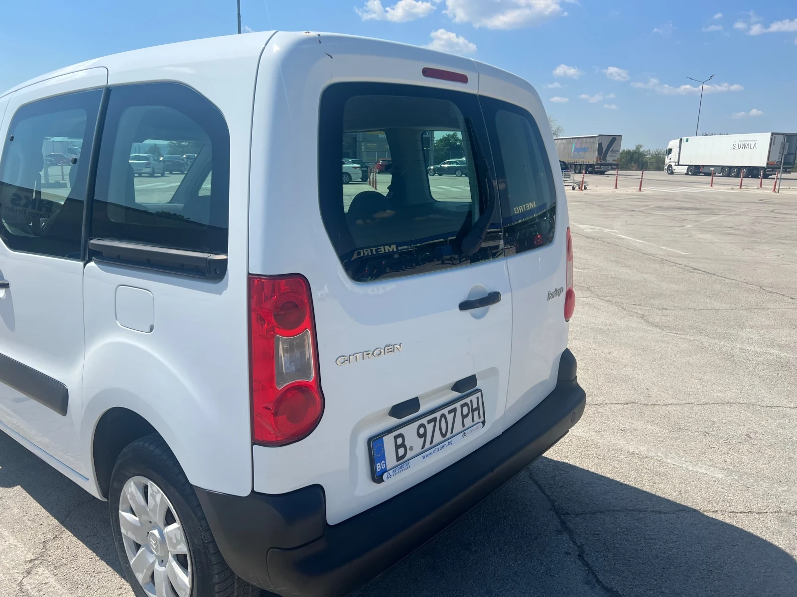 Citroen Berlingo 1, 6 HDI - изображение 5