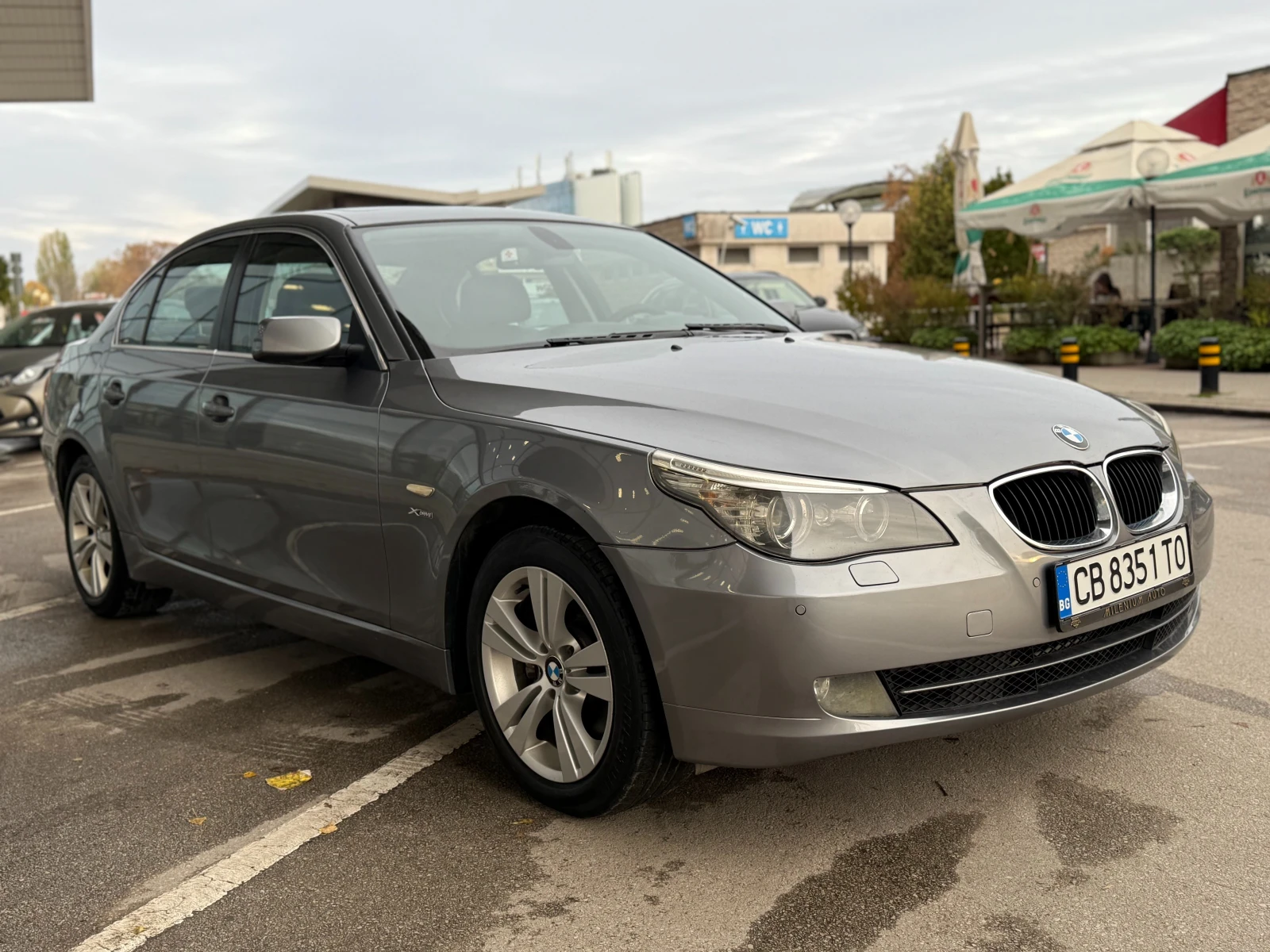 BMW 528 XI 6 МЕСЕЦА ГАРАНЦИЯ/234кс. ГАЗ/Автоматик/Facelift - изображение 6