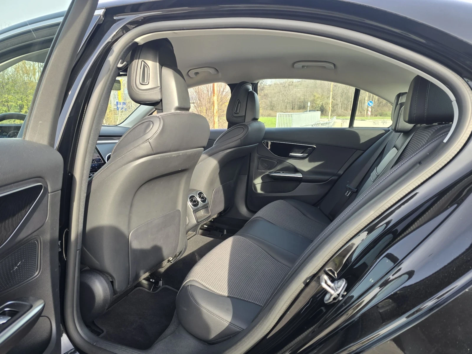 Mercedes-Benz C 200 d 163. 42..  | Mobile.bg   11