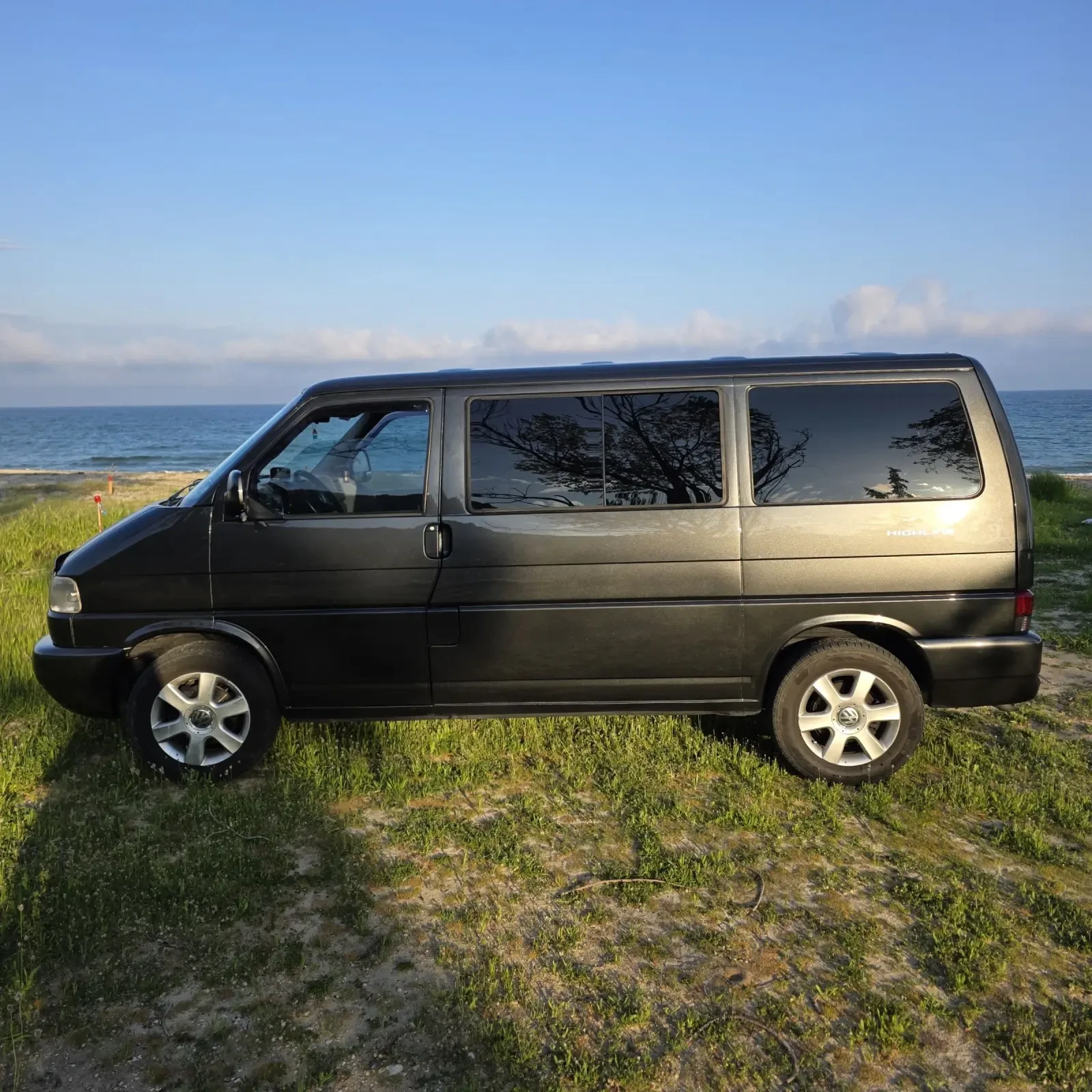 VW Multivan 2.5 TDI* 101к.с.*  - изображение 7