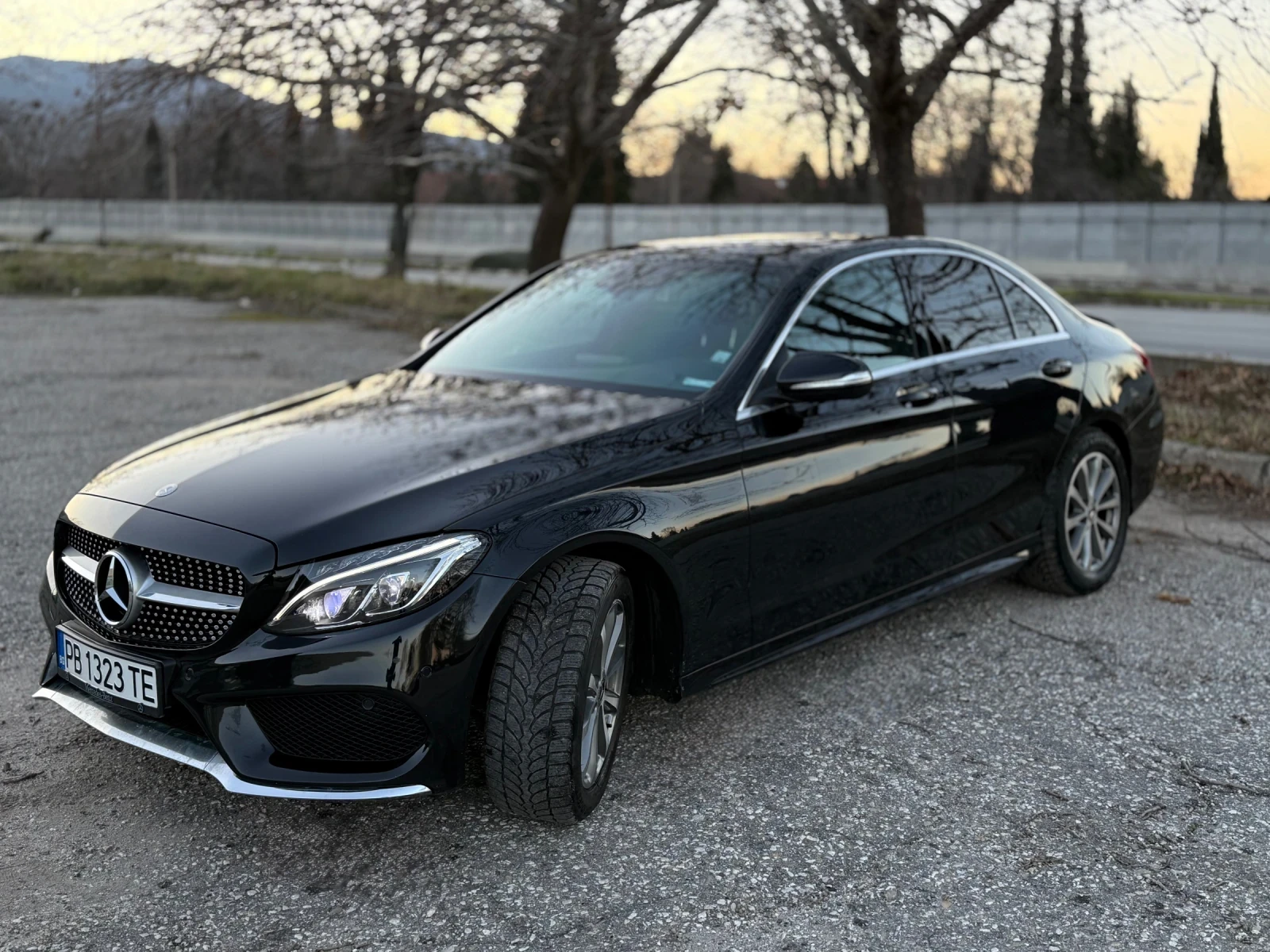 Mercedes-Benz C 220 AMG  - изображение 4