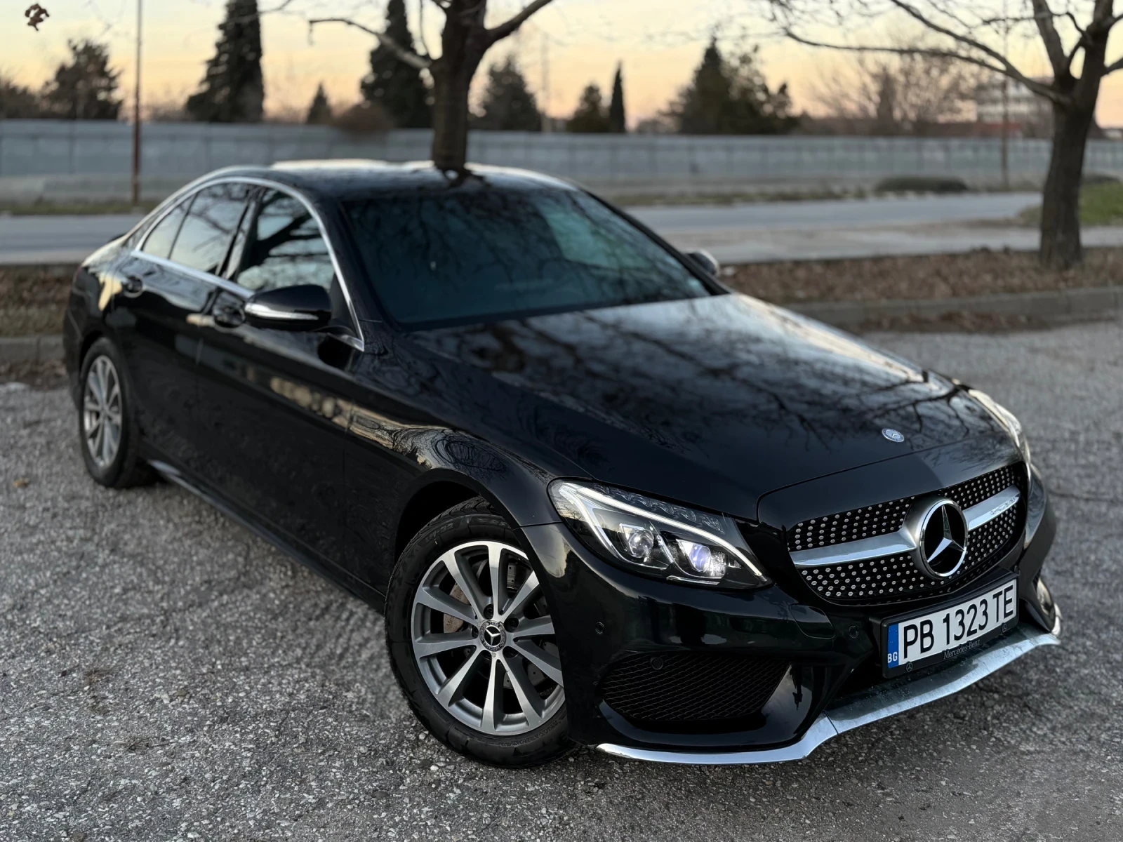 Mercedes-Benz C 220 AMG  - изображение 3