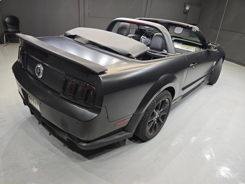 Ford Mustang  - изображение 6